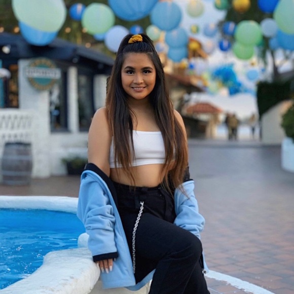 White cotton crop top - Picture 2 of 3